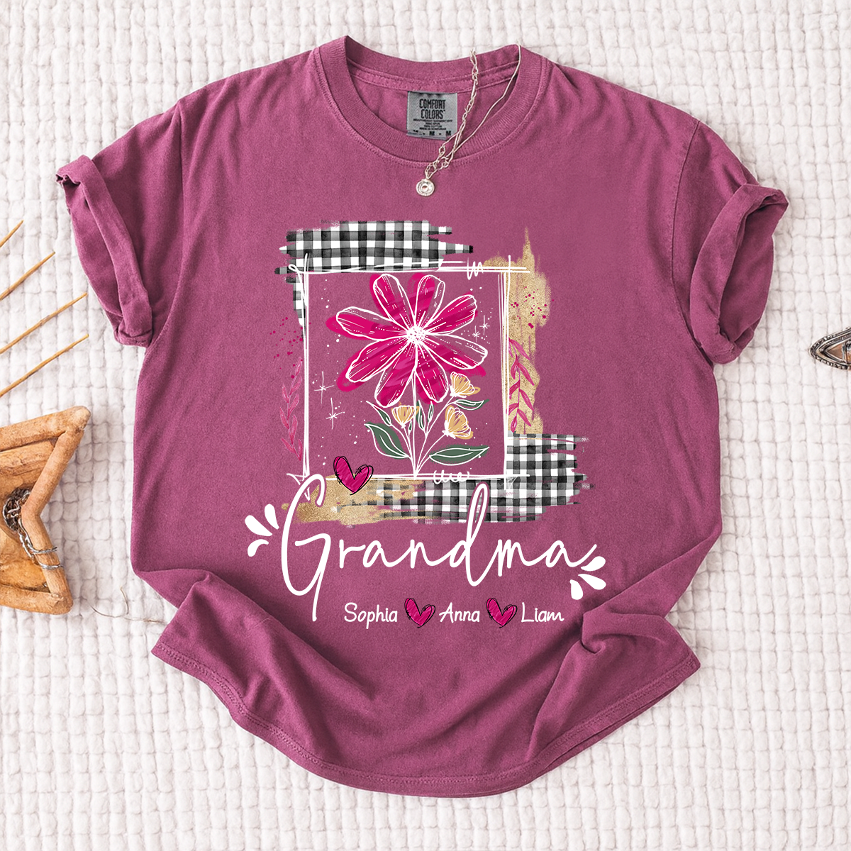Comfort Colors® Personalized Grandma Shirt with Family Names, Custom Floral Daisy Design, Perfect Gift for Grandma