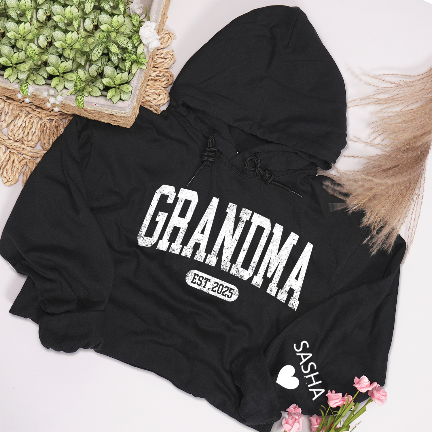 Personalized Mom Est. 2025 Sweatshirt – Custom Name Sleeve, Cozy Christmas Gift for New Moms