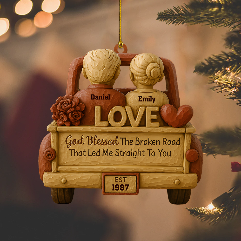 Personalized Couple Car Ornament 2025 – Custom Name Love Ornament Gift for Husband Wife, Wedding Anniversary Ornament