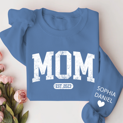 Personalize Mom, Mama, Mum, Mommy And Kids CTH01 Sweatshirt