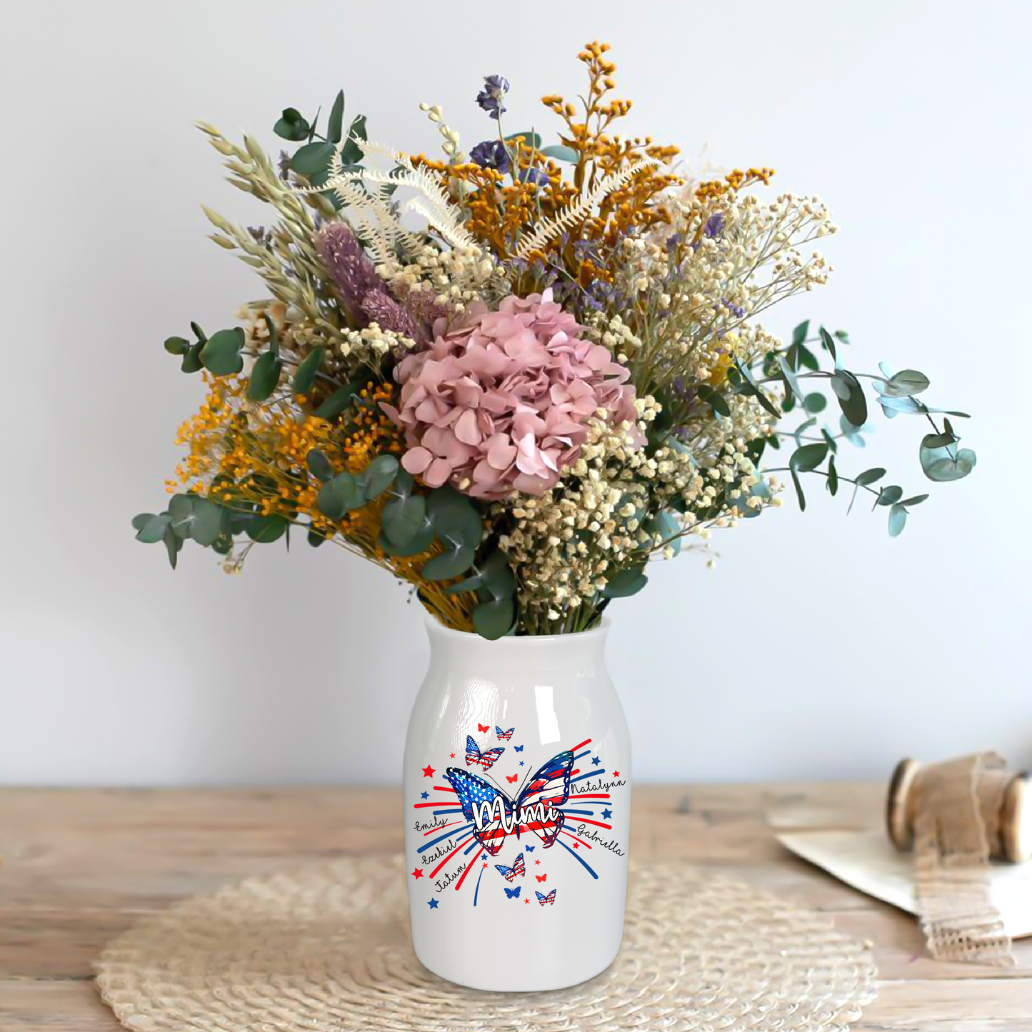 American Patriotic Grandmother Flag Stars And Kids - Custom Home Decoration Flower Vase According To Family Requirements - Warm Gift For Mother's Day, Ceramic Flower Vase