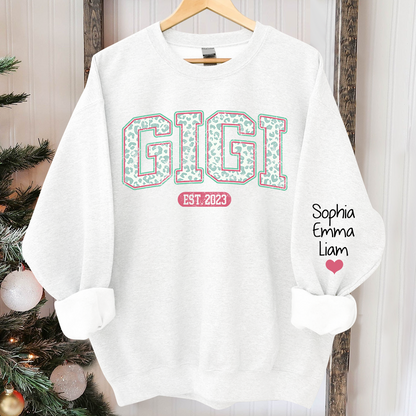 Personalized Gigi Est Leopard With Kids Christmas Sweatshirt