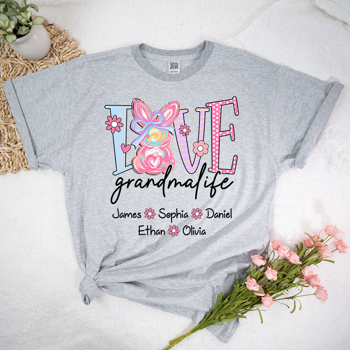 Grandma Life Shirt Love Design, Personalized Bunny Floral Grandma Tee