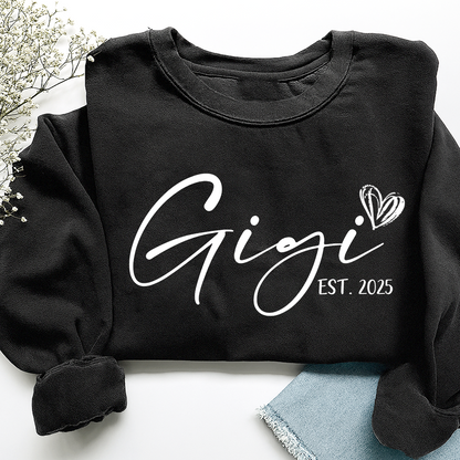 Gigi Est. 2025 Sweatshirt, Personalized Grandma Announcement Tee