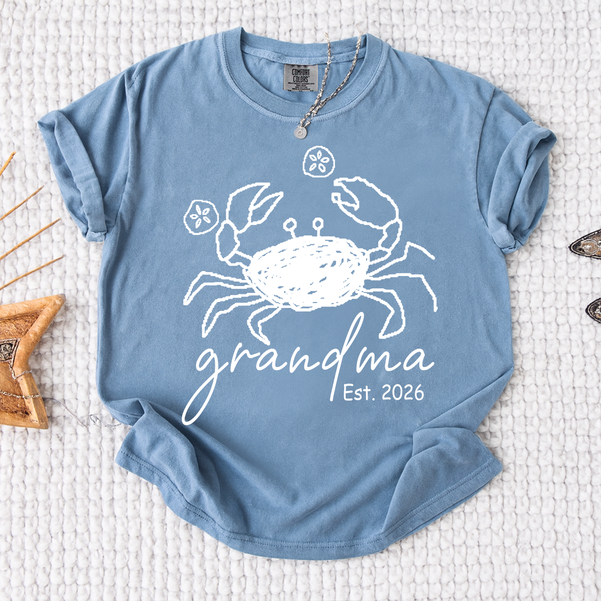 Grandma Summer Vibes Crab Shirt, Coastal Grandma T Shirt, Funny Beach Grandma Graphic Tee, Summer Vacation Gift for Grandma