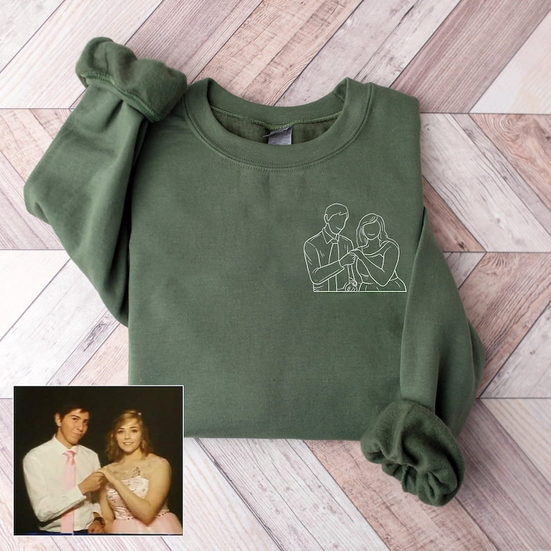 Custom Portrait from Photo Sweatshirt, Custom Couple Portrait with Roman Numerical, Couples Portrait, Couple Gifts, Gifts for Boyfriend Hoodie, Sweatshirt