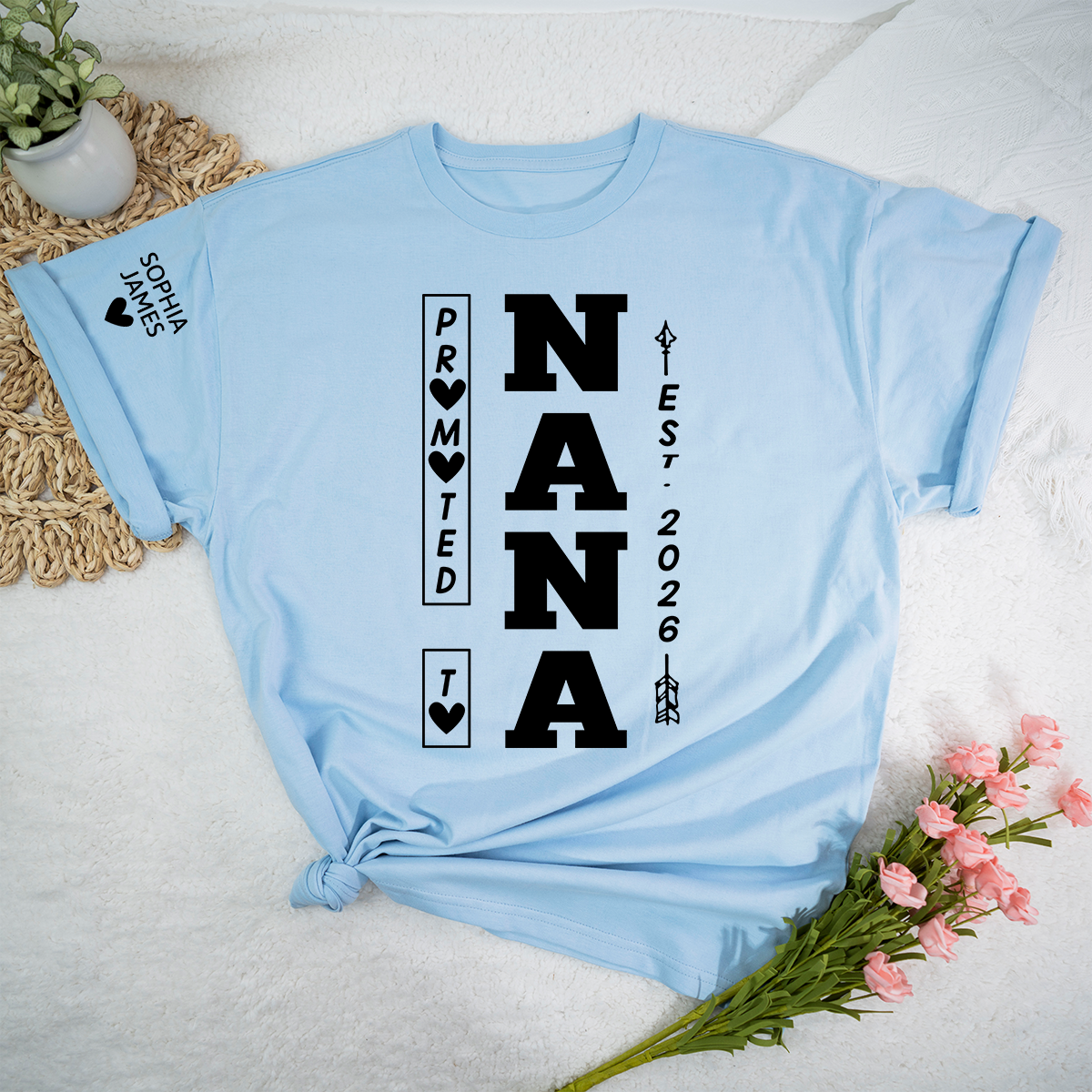 Promoted to Nana Est 2026 Shirt for Women, Cute New Grandma Announcement T-Shirt