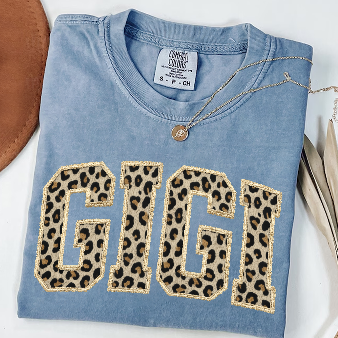 Personalized Gigi Shirt Leopard Print Patchwork Letter Design Custom Grandma Nana Mimi Name Tee Trendy Animal Pattern Family Outfit Gift for Women