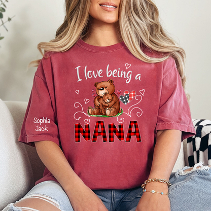 Personalized I Love Being a Nana T-shirt with Custom Names, Cute Bear Graphic, Customizable Gift for Nana