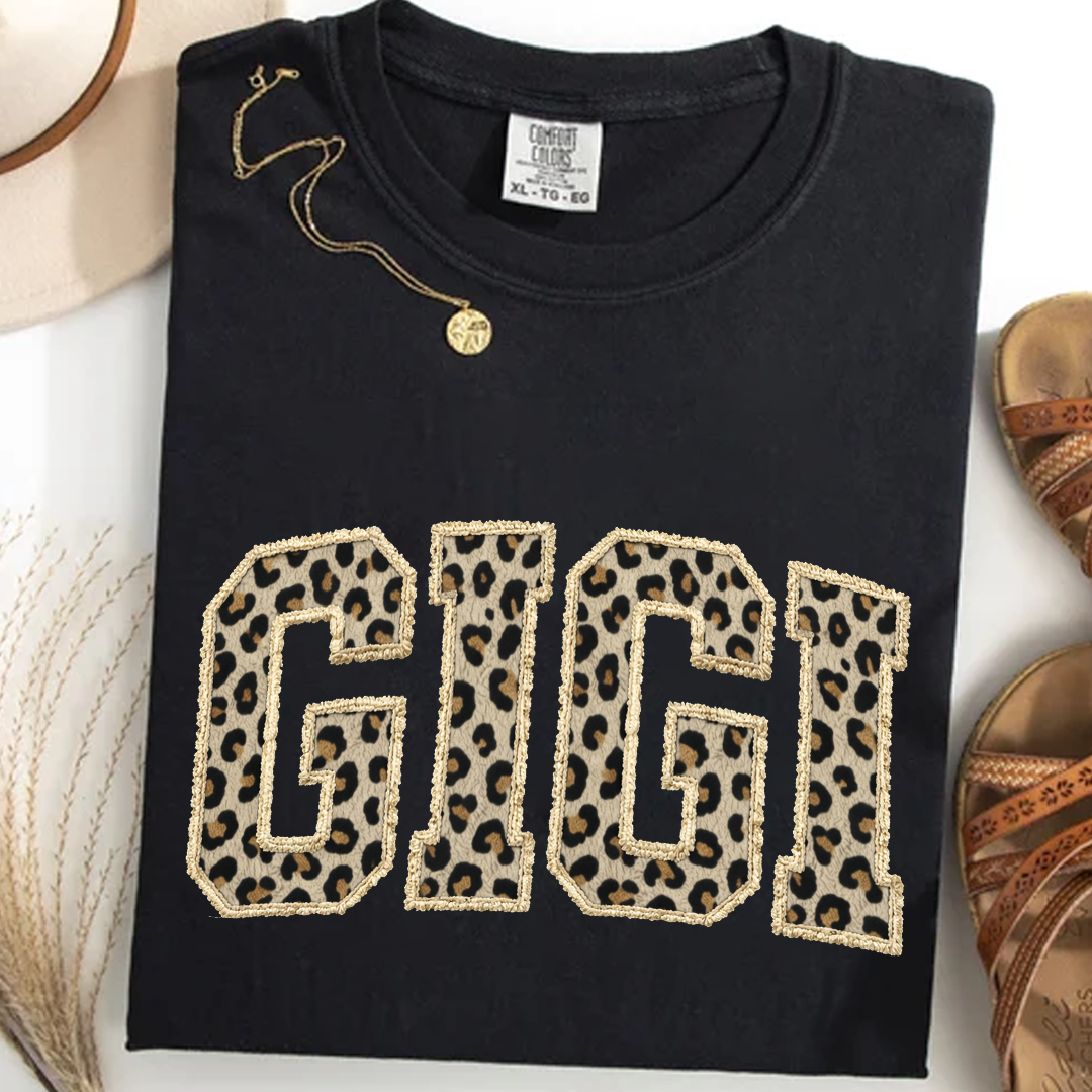 Personalized Gigi Shirt Leopard Print Patchwork Letter Design Custom Grandma Nana Mimi Name Tee Trendy Animal Pattern Family Outfit Gift for Women