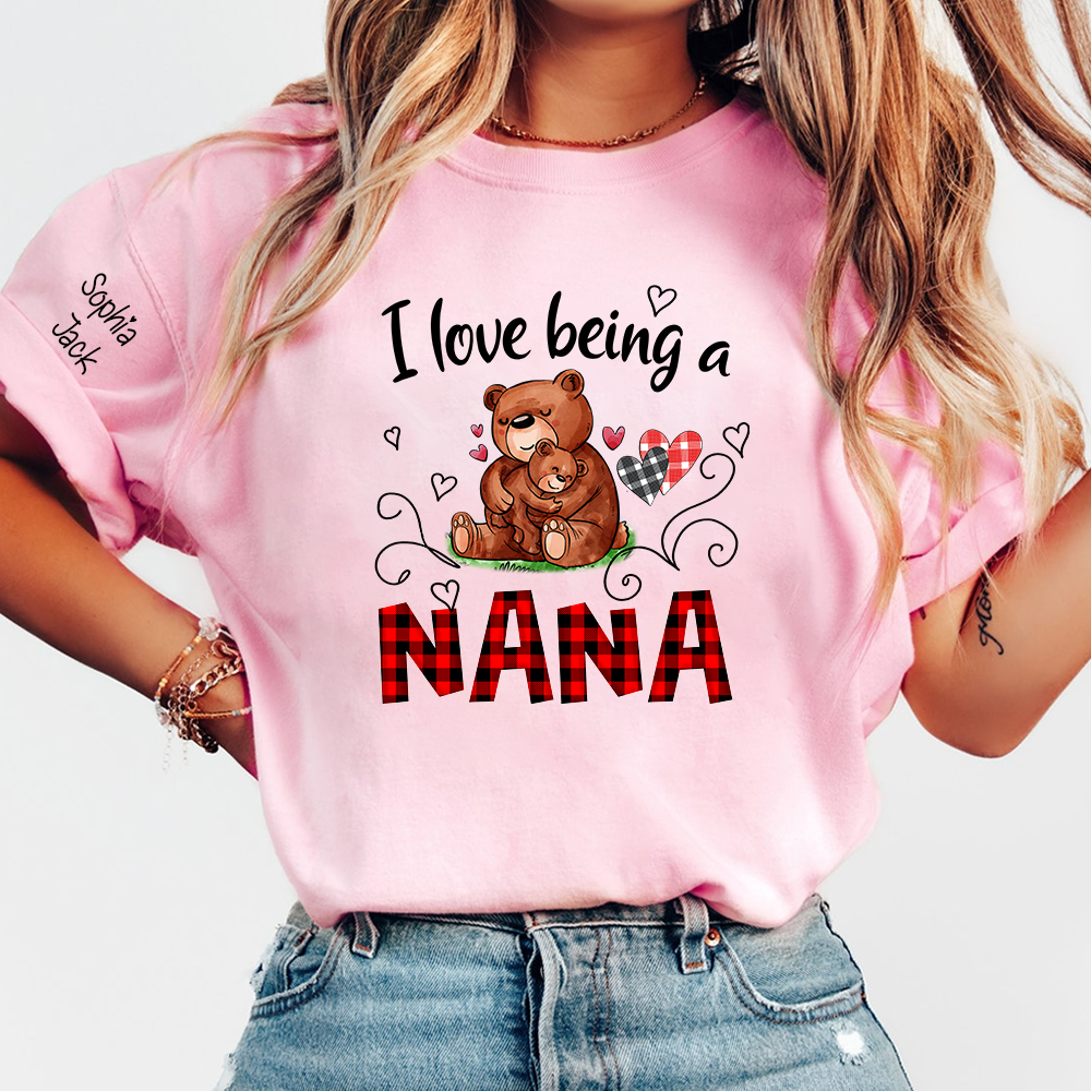 Personalized I Love Being a Nana T-shirt with Custom Names, Cute Bear Graphic, Customizable Gift for Nana