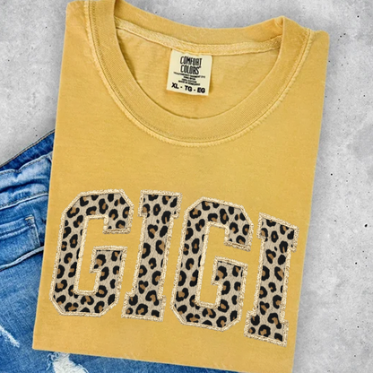 Personalized Gigi Shirt Leopard Print Patchwork Letter Design Custom Grandma Nana Mimi Name Tee Trendy Animal Pattern Family Outfit Gift for Women