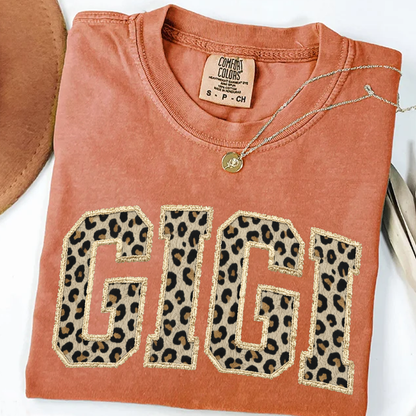 Personalized Gigi Shirt Leopard Print Patchwork Letter Design Custom Grandma Nana Mimi Name Tee Trendy Animal Pattern Family Outfit Gift for Women