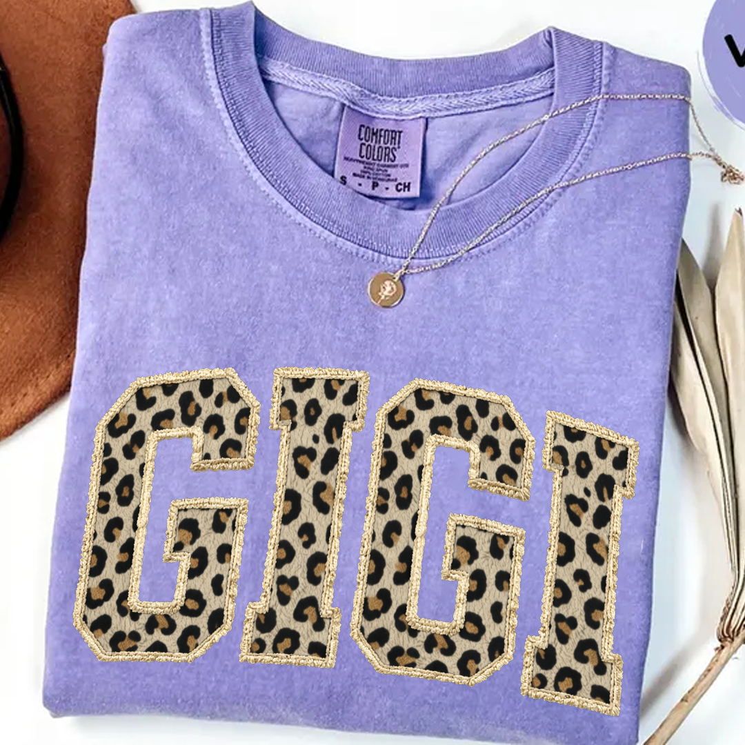Personalized Gigi Shirt Leopard Print Patchwork Letter Design Custom Grandma Nana Mimi Name Tee Trendy Animal Pattern Family Outfit Gift for Women