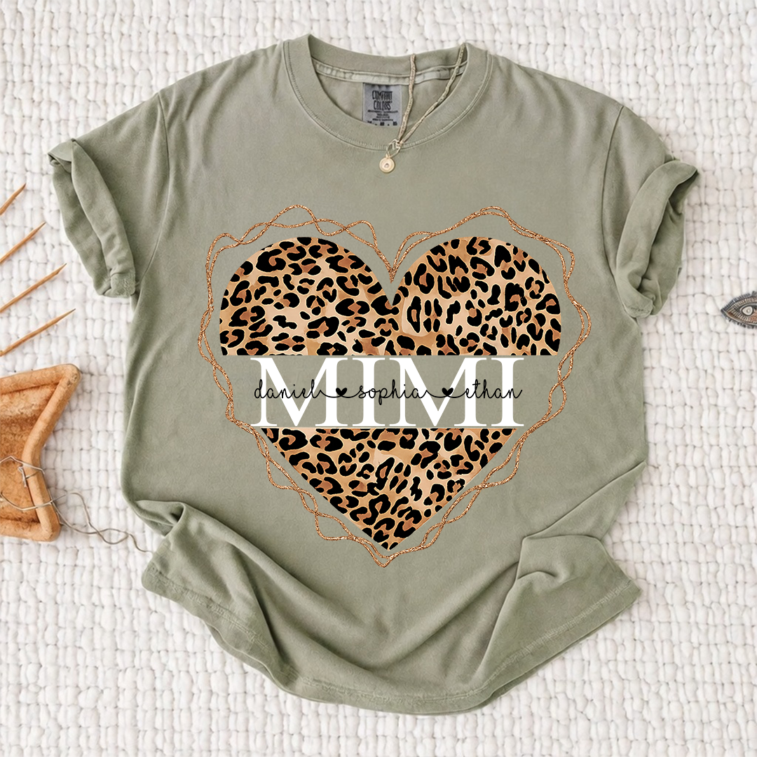 Comfort Colors Personalized Mimi Shirt Leopard Heart Design Custom Grandma Nana Gigi Name Tee with Grandkids Names Trendy Family Outfit for Women