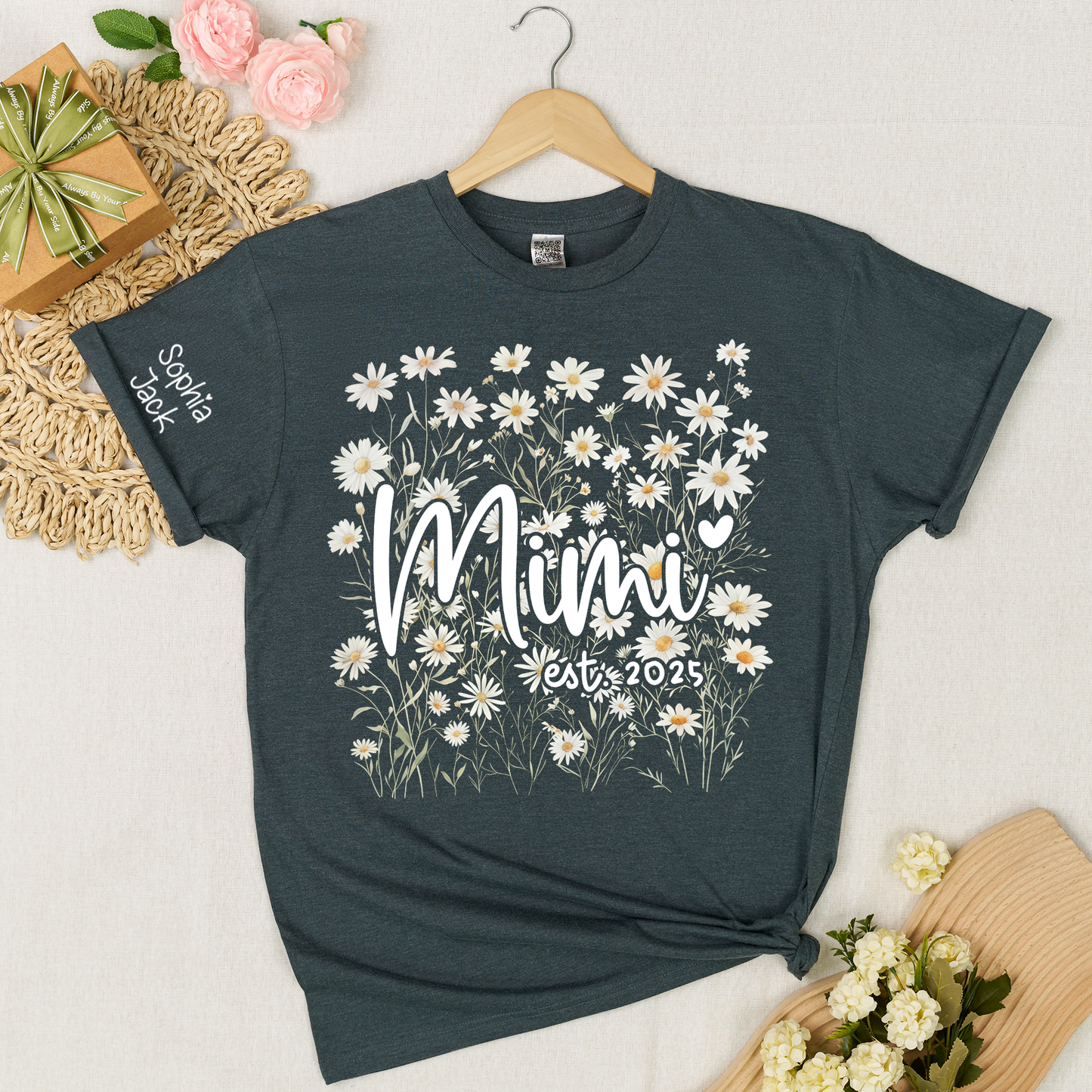 Personalized Mimi Floral Tee, Custom Daisy Design with Name & Year, Comfortable Cotton T-Shirt, Great Gift for Grandmothers, Mother's Day Gift