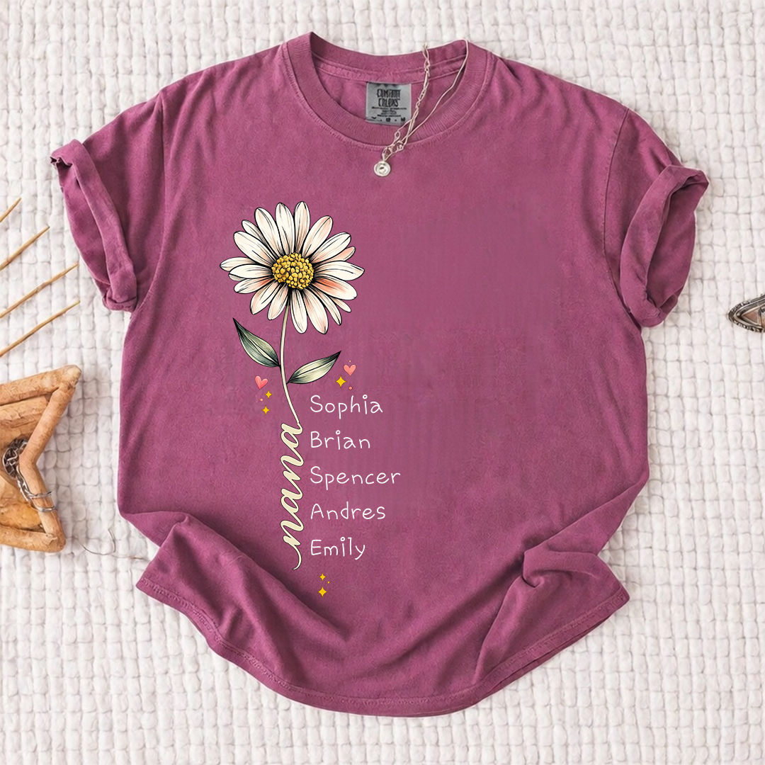 Comfort Colors Personalized Grandma Shirt Daisy Flower Design Custom Nana Mimi Gigi Name Tee with Grandkids Names Vertical Style Family Outfit for Women