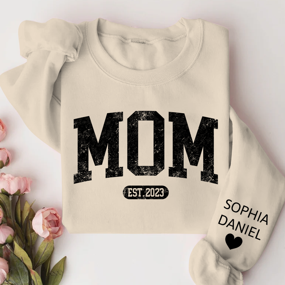 Personalize Mom, Mama, Mum, Mommy And Kids CTH01 Sweatshirt