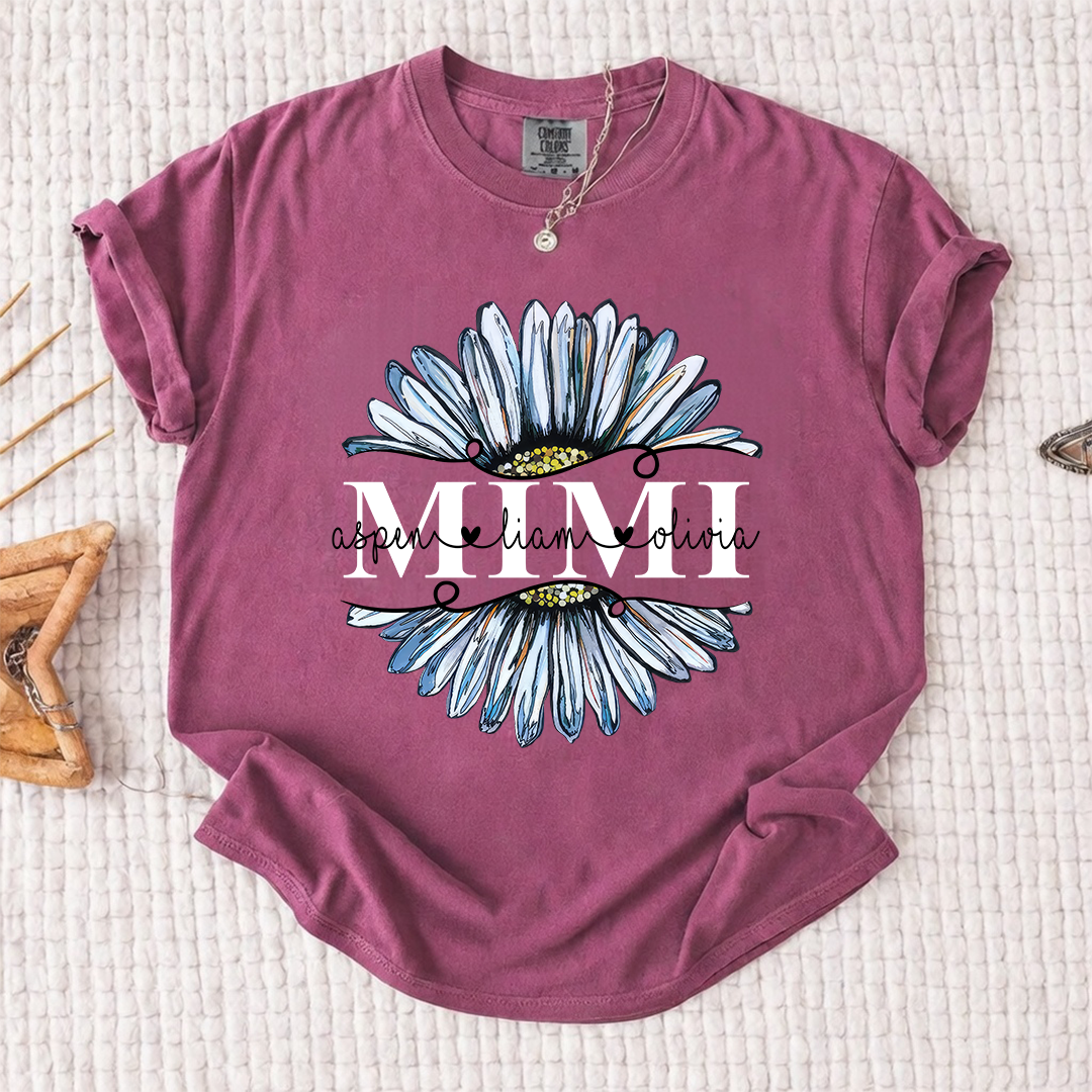 Comfort Colors Personalized Daisy T-shirt for Mimi, Grandma, and Nana | Custom Name Design with Floral Graphic | Spring Family Shirt