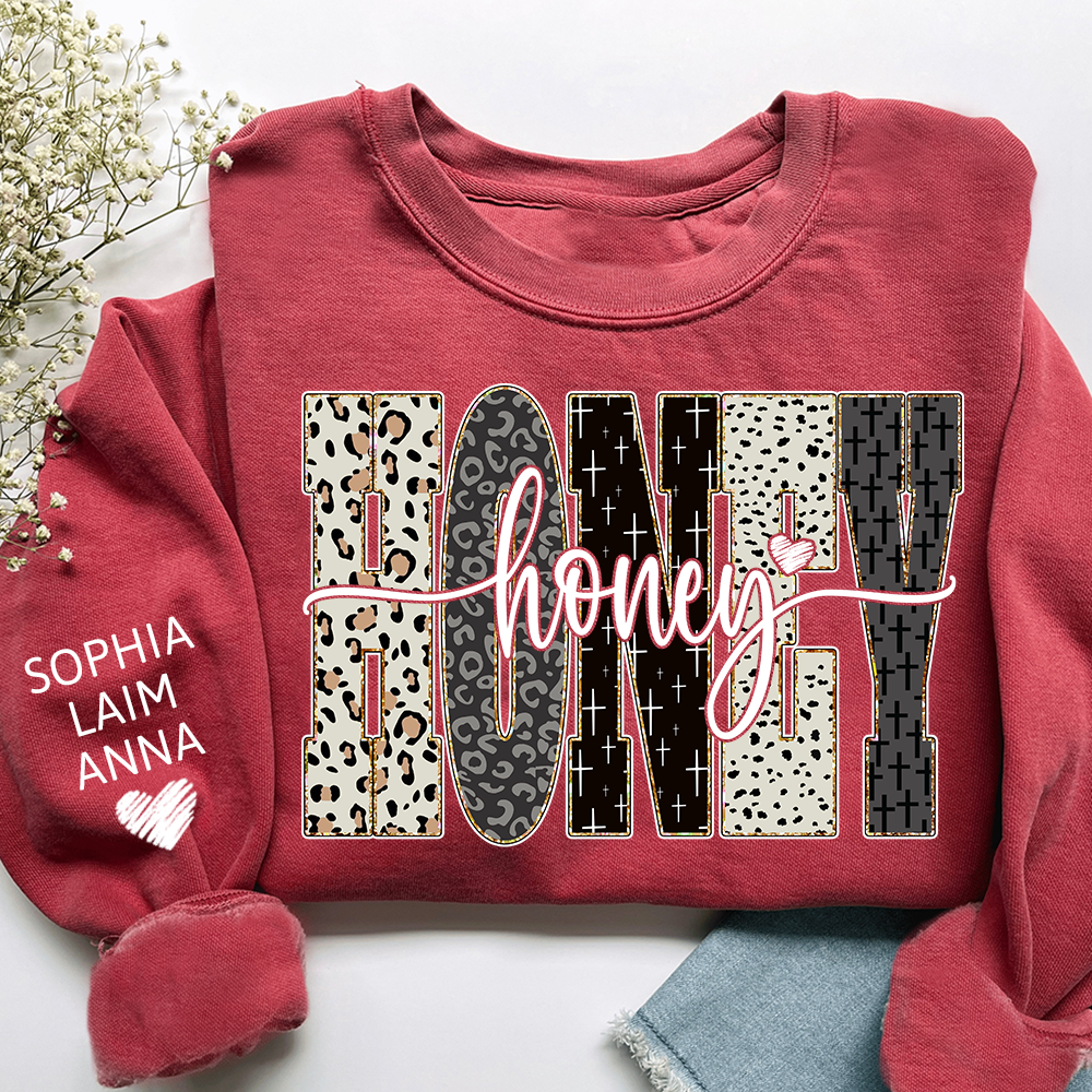 Personalized Honey Leopard Sweatshirt – Custom Bible Style Design, Unique Gift for Grandma and Her Grandkids