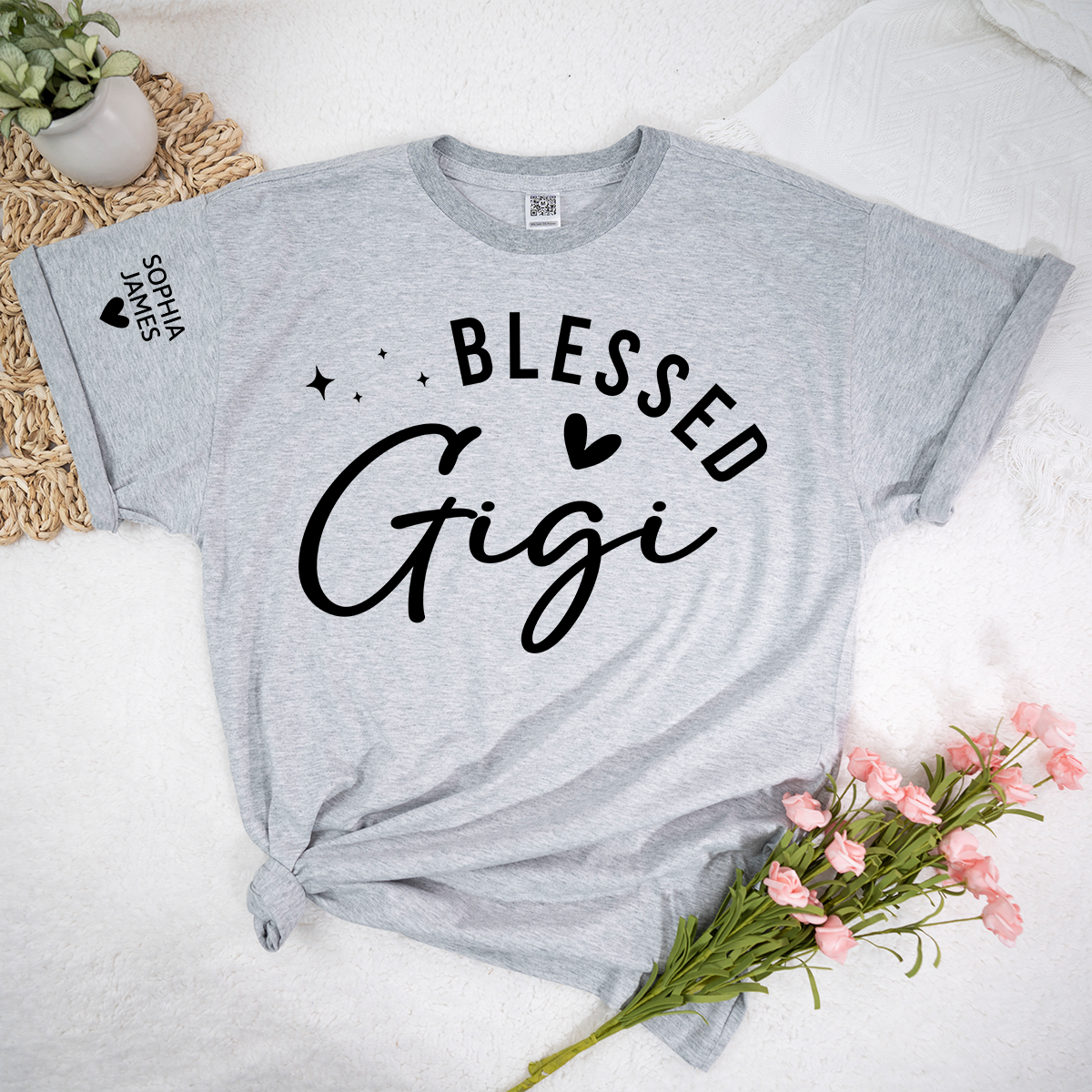 Blessed Gigi Shirt, Personalized Grandma T-Shirt with Heart, Custom Family Apparel for Gigi