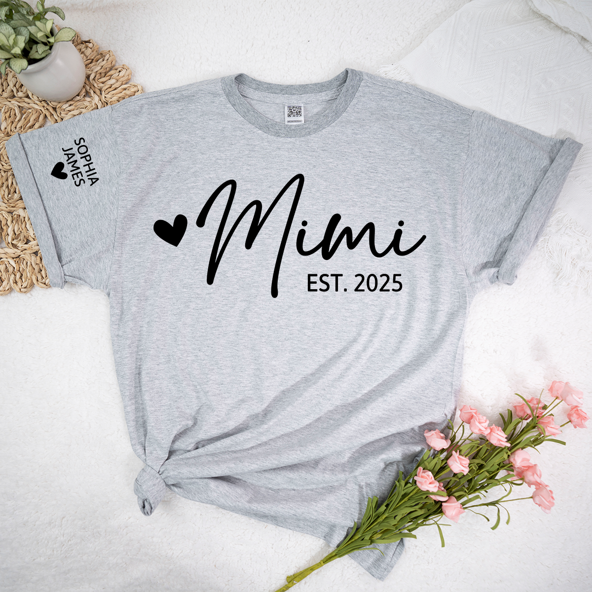 Mimi EST 2025 T-Shirt, Custom Grandma Shirt with Heart, Personalized Family Role Apparel for Her