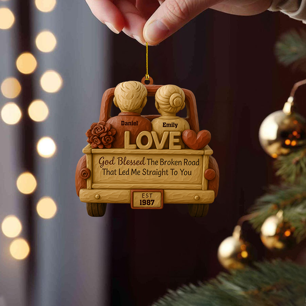 Personalized Couple Car Ornament 2025 – Custom Name Love Ornament Gift for Husband Wife, Wedding Anniversary Ornament