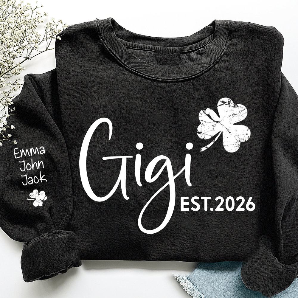 Gigi Shamrock Sweatshirt For St Patrick’s Day, Cute Green Family Sweatshirt For Grandma With The Names