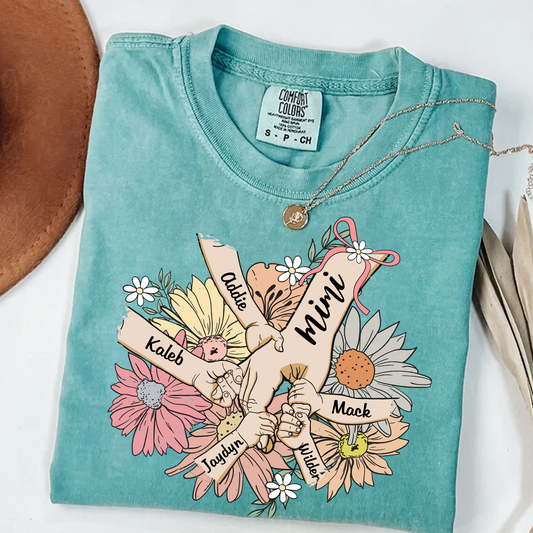 Comfort Colors® Grandma Hands Retro Floral T-Shirt, Custom Grandma With Grandkids Shirt