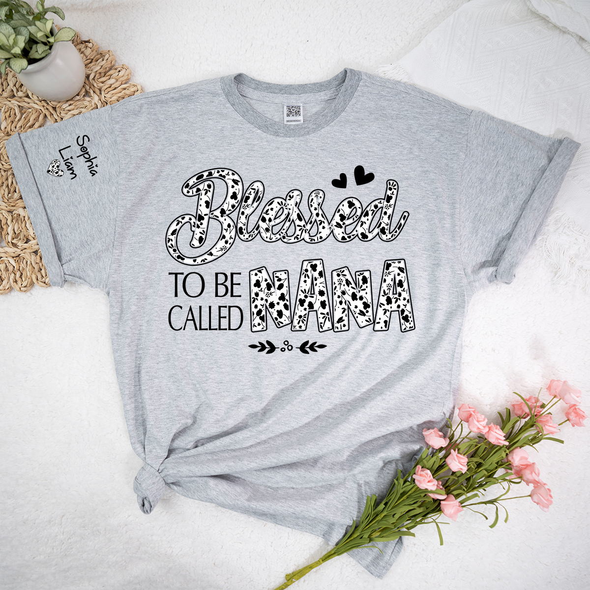 Personalized Blessed to Be Called Nana Shirt, Floral Nana Graphic T-Shirt, Gift for Grandma