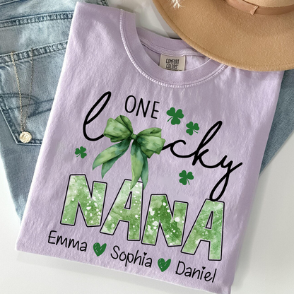 Comfort Colors®'s A Lucky Grandma Design for St. Patrick's Day, Customizable gift for Grandma and Grandchildren