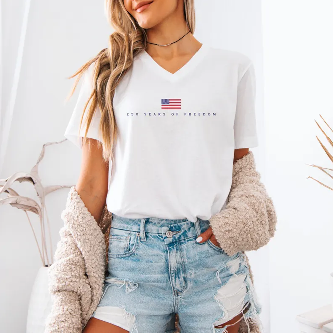 250 Years of Freedom V-Neck Shirt, Patriotic USA Flag Tee, American Freedom 1776-2026 T-Shirt, Vintage Independence Celebration Top for Men and Women