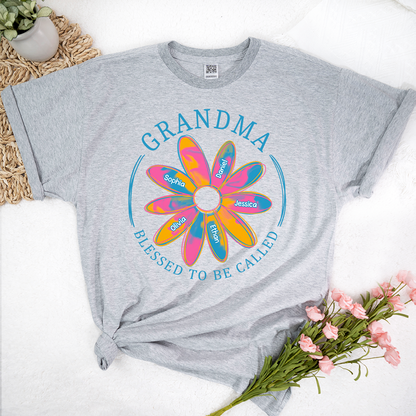 Personalized Grandma Pink Daisy Shirt, Custom Kids Names Floral Tee, Blessed Grandma Gift, Trendy Family Matching Shirt