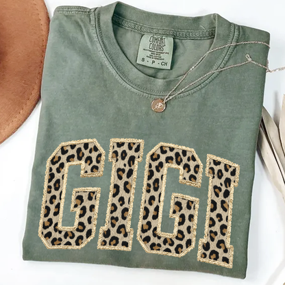 Personalized Gigi Shirt Leopard Print Patchwork Letter Design Custom Grandma Nana Mimi Name Tee Trendy Animal Pattern Family Outfit Gift for Women