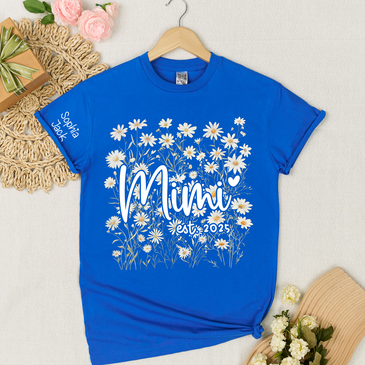 Personalized Mimi Floral Tee, Custom Daisy Design with Name & Year, Comfortable Cotton T-Shirt, Great Gift for Grandmothers, Mother's Day Gift