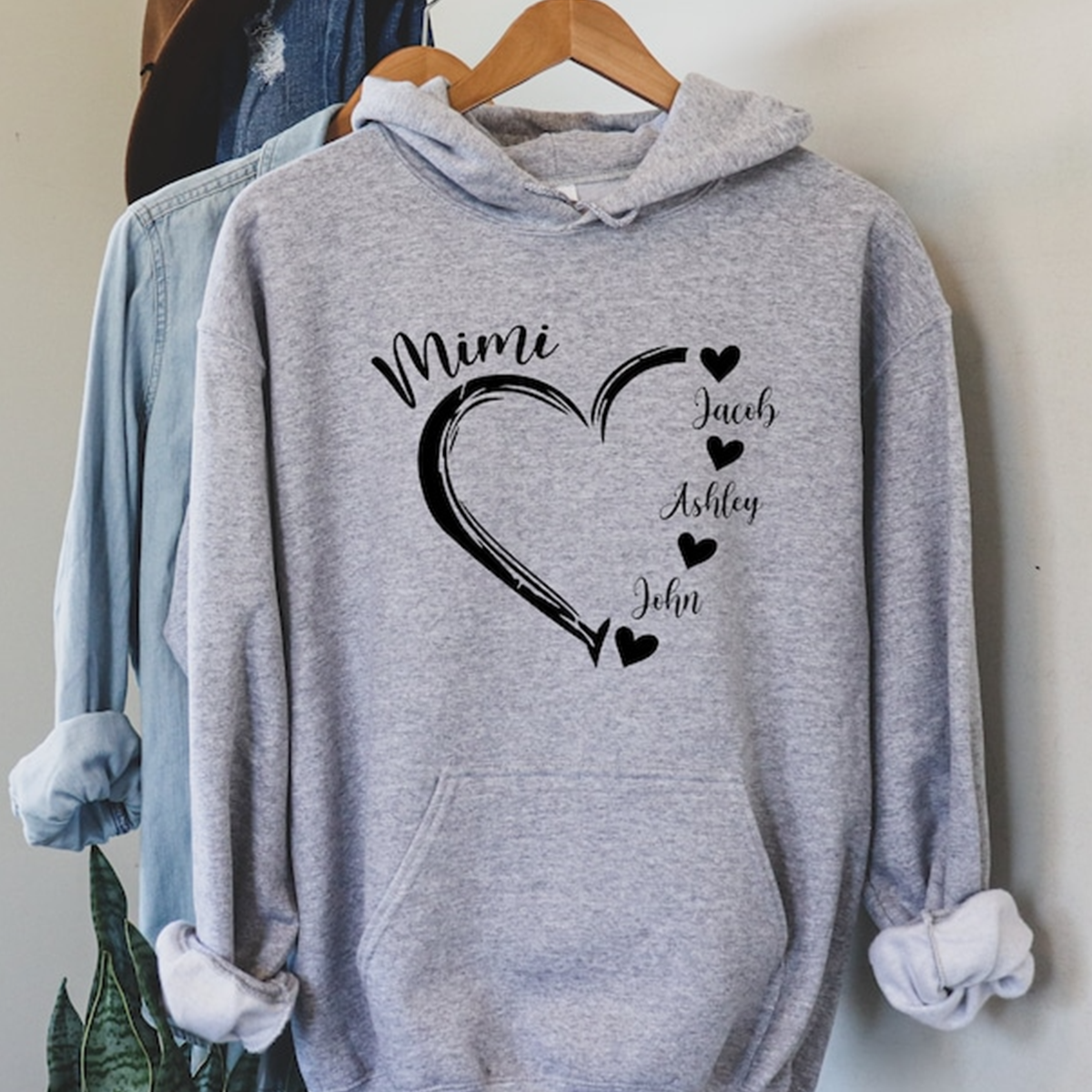 Personalized Nana Heart Hoodie, Custom Grandma, Mimi, Nana, Gigi Heart with kid names Hoodie