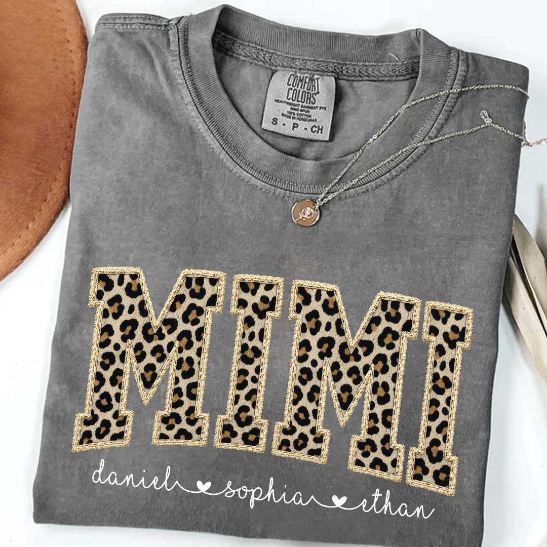 Personalized Gigi Shirt Leopard Print Patchwork Letter Design Custom Grandma Nana Mimi Name Tee Trendy Animal Pattern Family Outfit Gift for Women