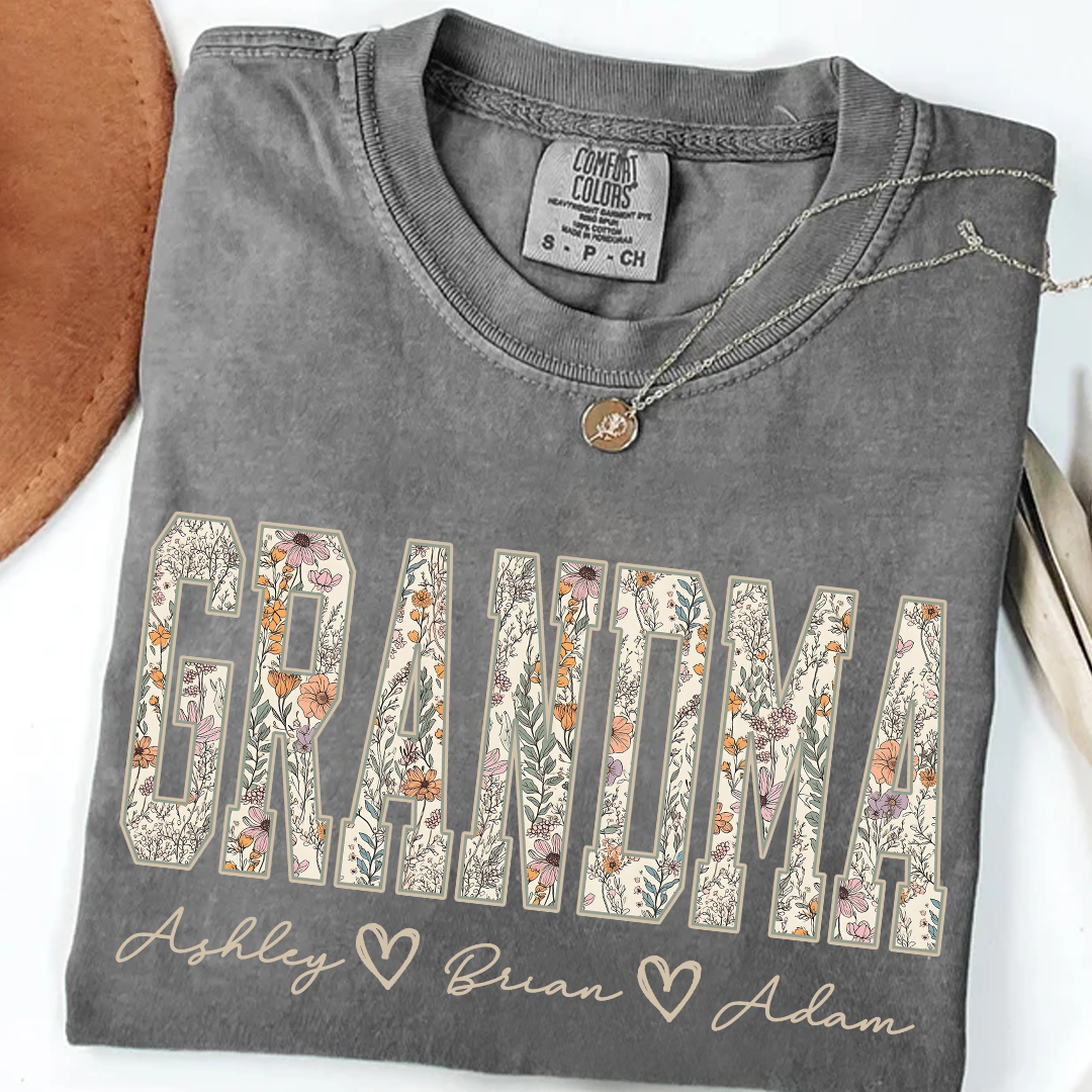Comfort Colors® Personalized Grandma T-Shirt with Kids Names – Wildflower Letters Gift for Nana, Gigi, Mimi