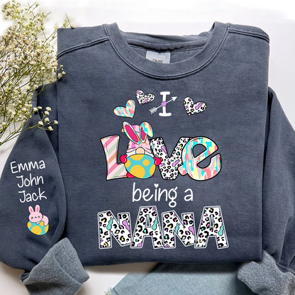 I Love Being a Nana Crewneck Sweatshirt, Sweet Family Love Graphic