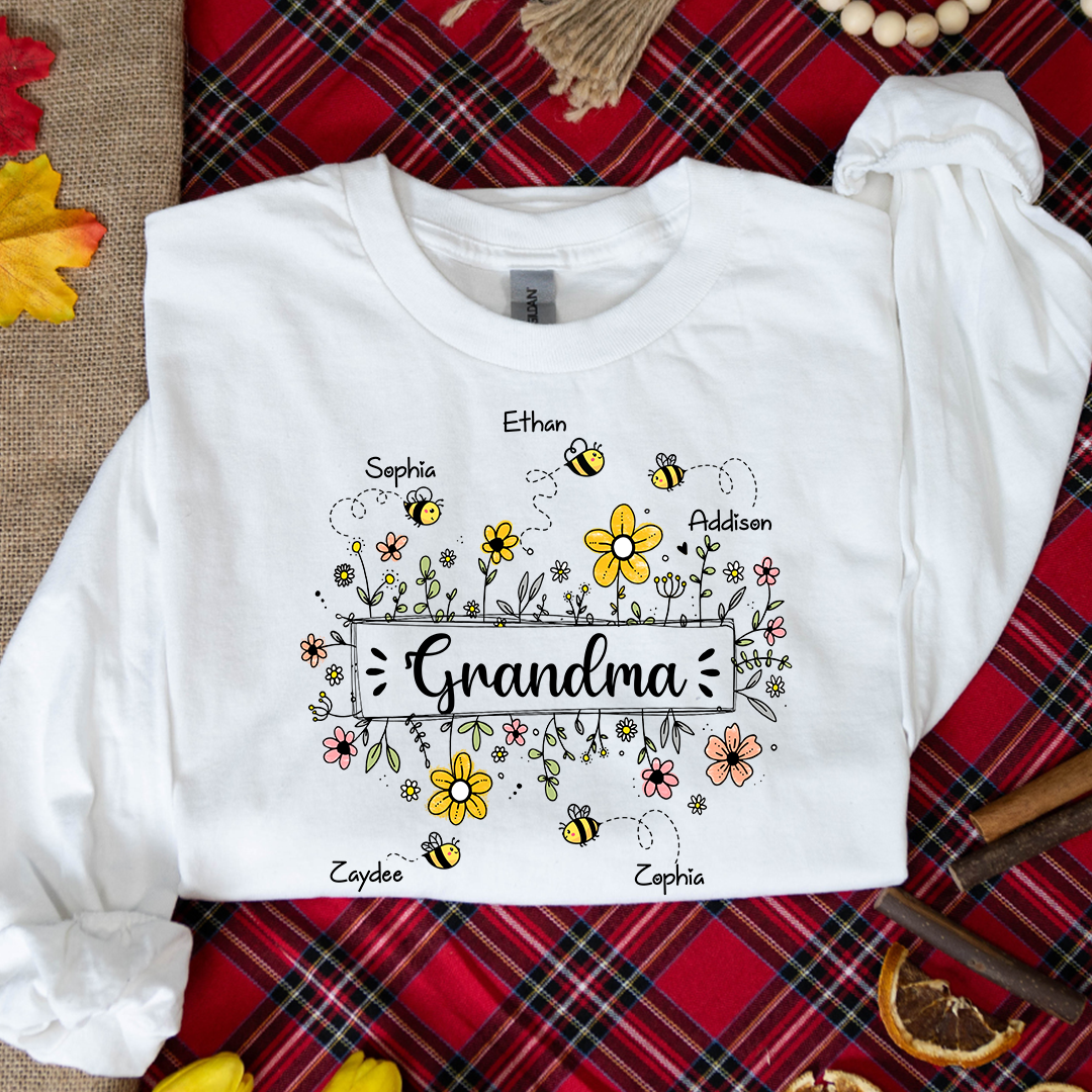 Personalized  Mom Est Grandma Est Flower Turquoise T-Shirt