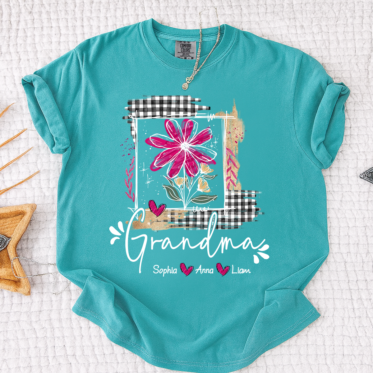 Comfort Colors® Personalized Grandma Shirt with Family Names, Custom Floral Daisy Design, Perfect Gift for Grandma