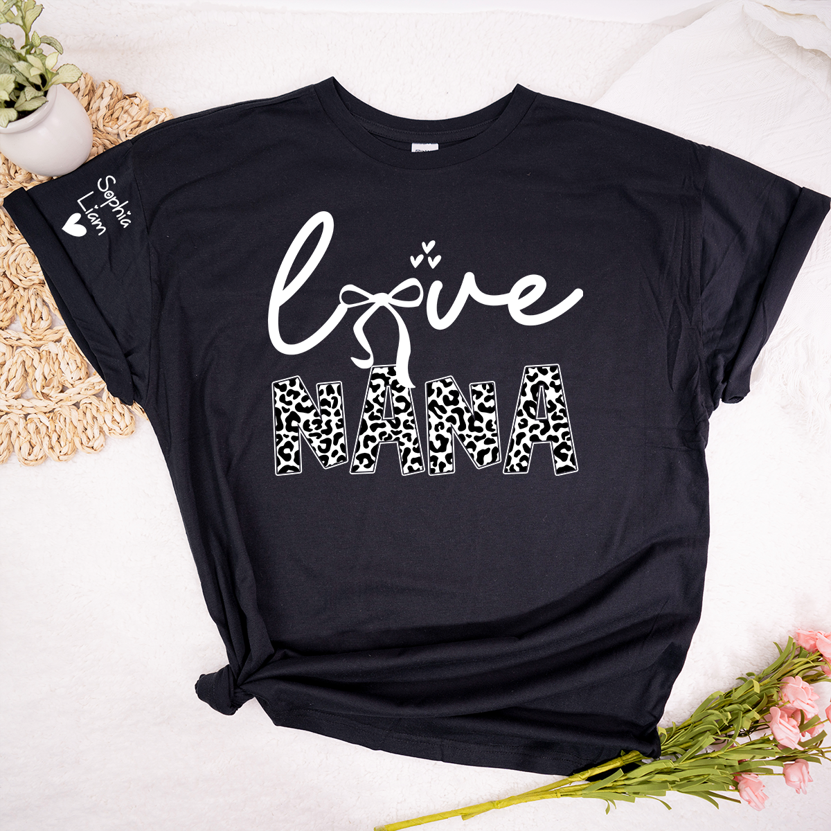 Love Nana Shirt, Cute Leopard Print Grandma Nickname T Shirt, Stylish Nana Apparel for Women, Meaningful Family Clothing