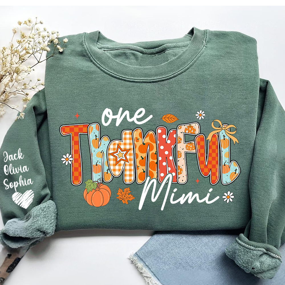 Personalized One Thankful Mimi Sweatshirt – Fall Pumpkin Design with Grandkids’ Names on Sleeve