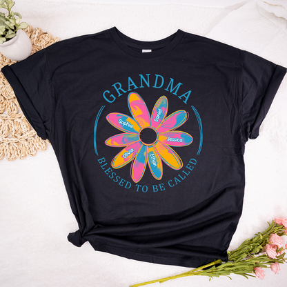Personalized Grandma Pink Daisy Shirt, Custom Kids Names Floral Tee, Blessed Grandma Gift, Trendy Family Matching Shirt
