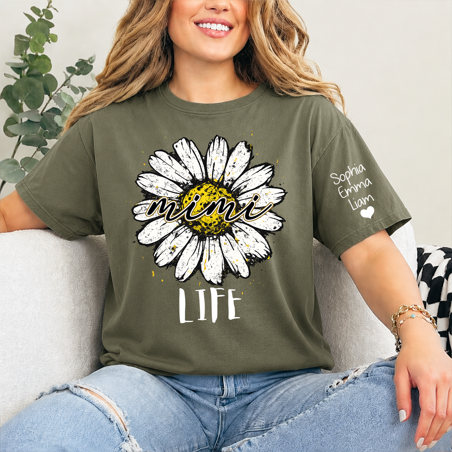 Personalized Mimi Life Daisy Shirt, Custom Grandma T-Shirt with Kids Names on Sleeve, Floral Family Name Tee Gift for Grandma, Nana Shirt