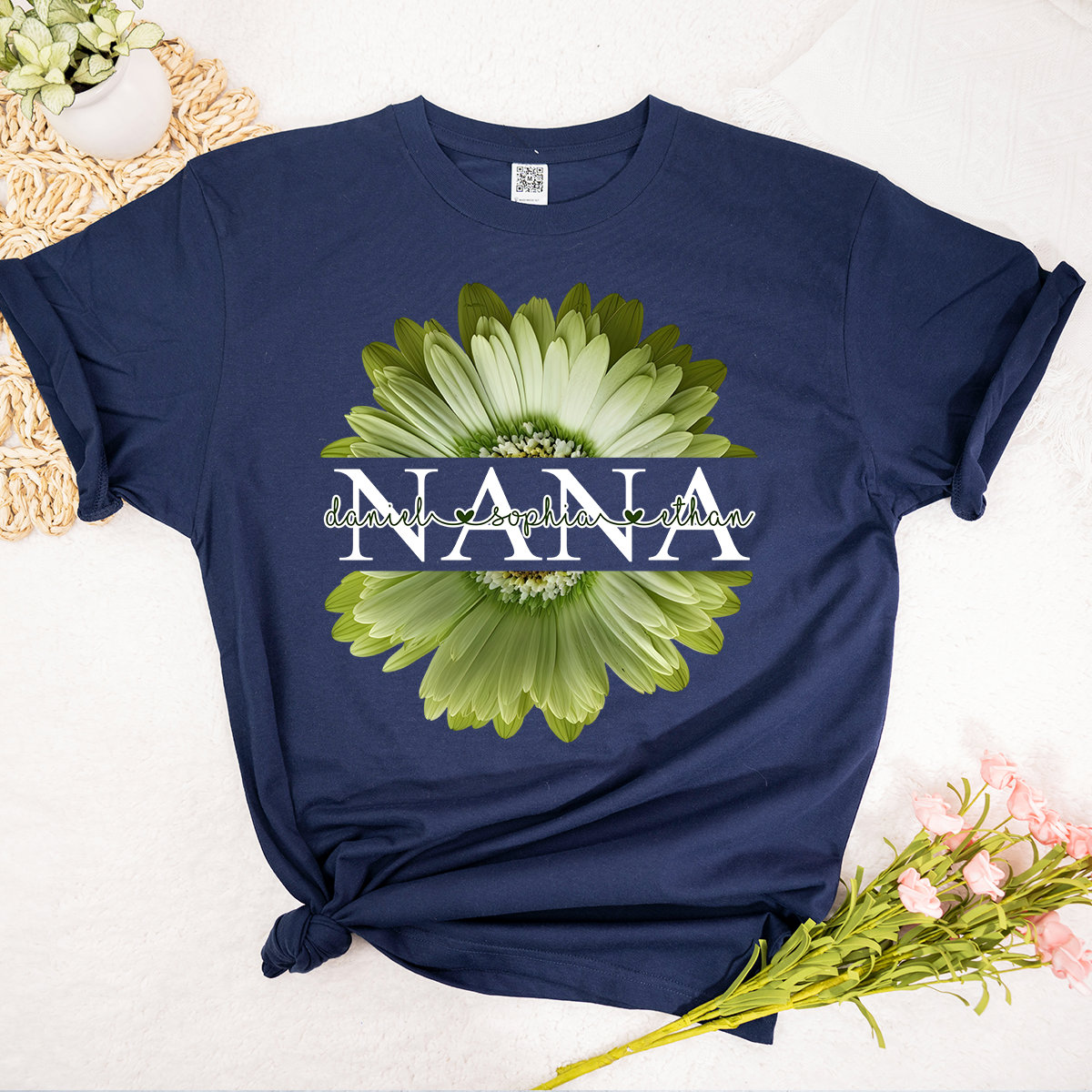 Custom Nana Shirt with Large Green Flower – Personalized Grandma Gift Featuring Grandkids Names
