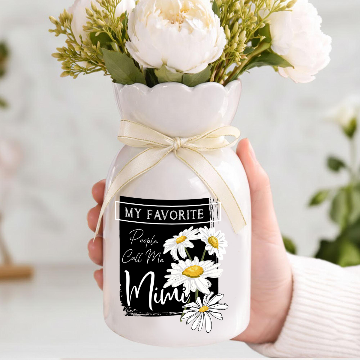 Custom Ceramic Flower Vases, My Favorite People Call Me with Daisy Design, Ideal Gift for Grandma