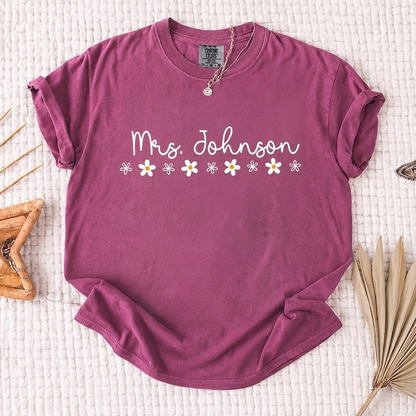 Personalized Teacher Name T-Shirt – Custom Floral Name Tee, Add Your Teacher Name, Back to School Outfit, Gifts for Teachers