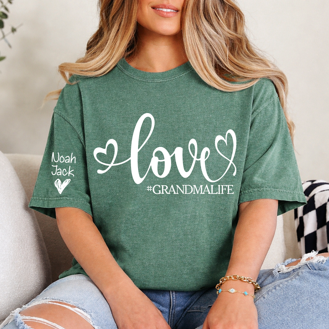 Love Grandma Life T-Shirt, Personalized Grandma Tee with Custom Names