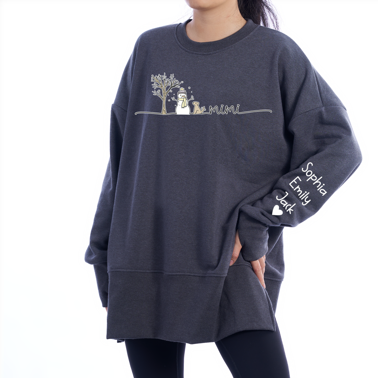 Custom Mama And Kids Name Women Oversized Sweatshirt – Personalized Thumbhole Long Sleeve Pullover, Cozy Fall Side Slit Sweater
